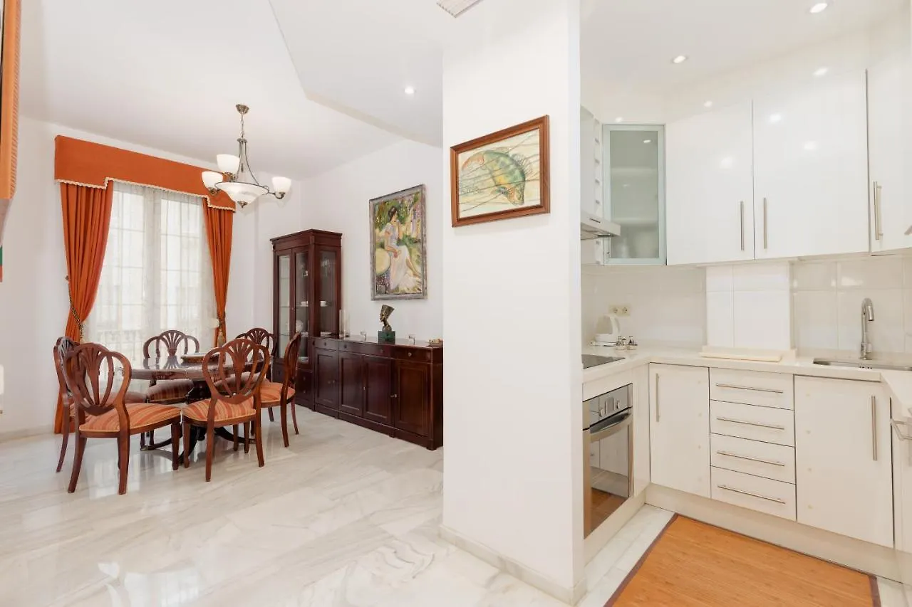 Top2Stay Calle Nueva 0*, مالقة